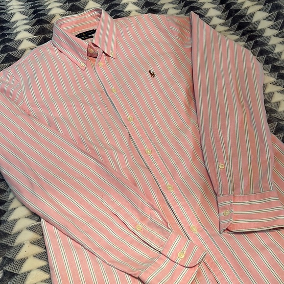 Womens Ralph Lauren button down No stains - Picture 3 of 4